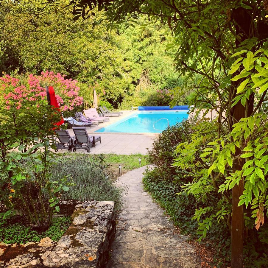 Uniquely Private Holiday Villa In The Charente Puyreaux Εξωτερικό φωτογραφία