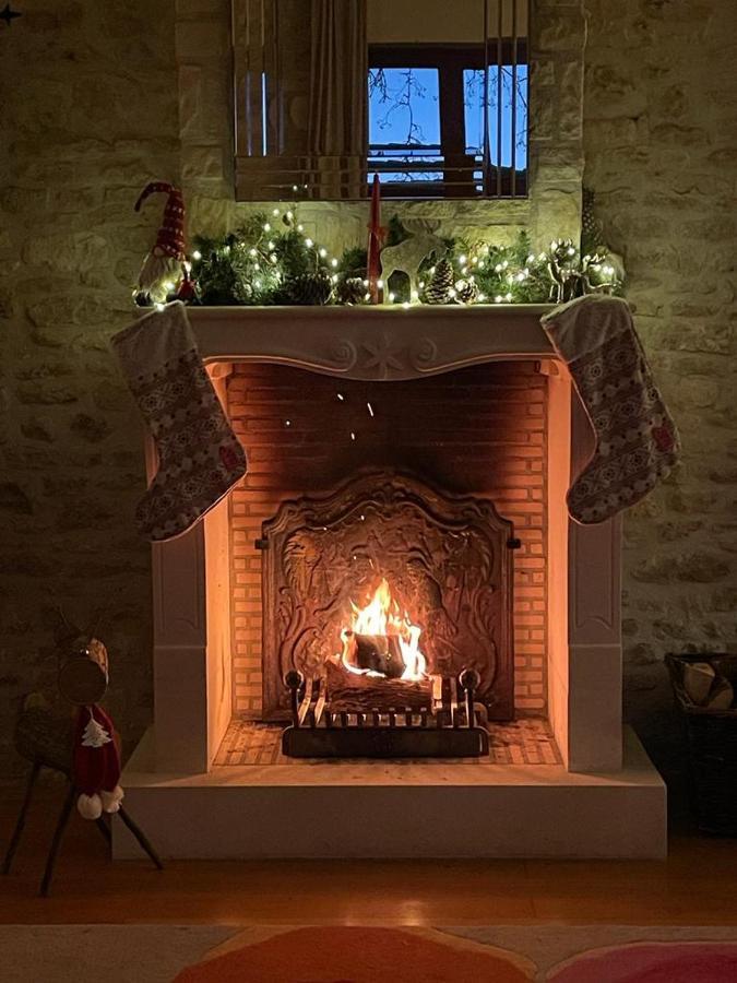 Uniquely Private Holiday Villa In The Charente Puyreaux Εξωτερικό φωτογραφία